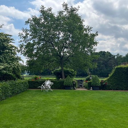 Logies Tuin Der Zinnen Rijkevorsel Exteriör bild